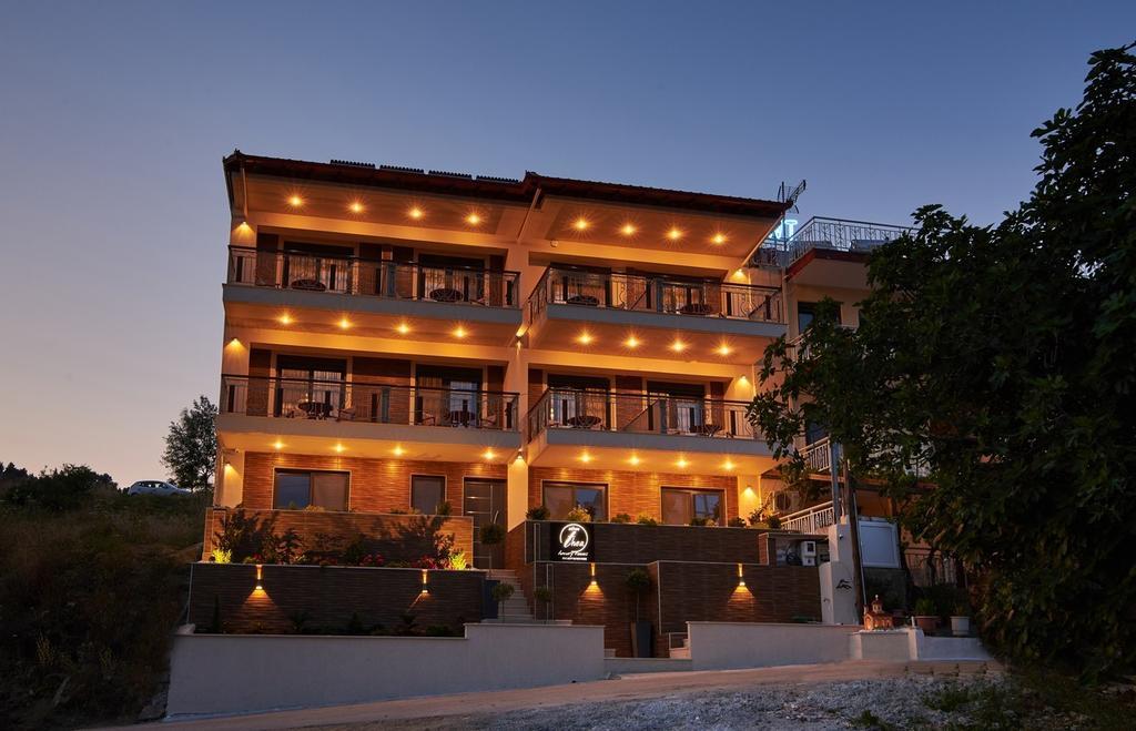 Athos Thea Luxury Rooms Sarti Habitación foto
